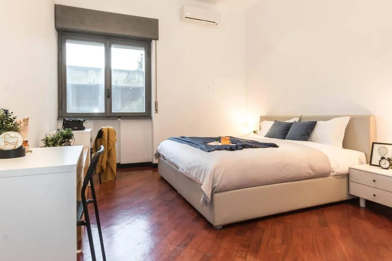 Altido Sant'Agostino Family Flat Apartment Milan 0*,  Italy