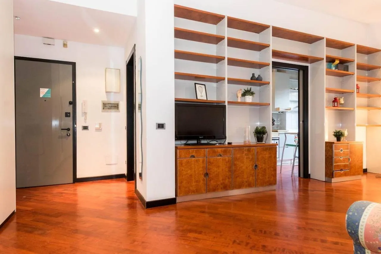 Altido Sant'Agostino Family Flat Apartment Milan