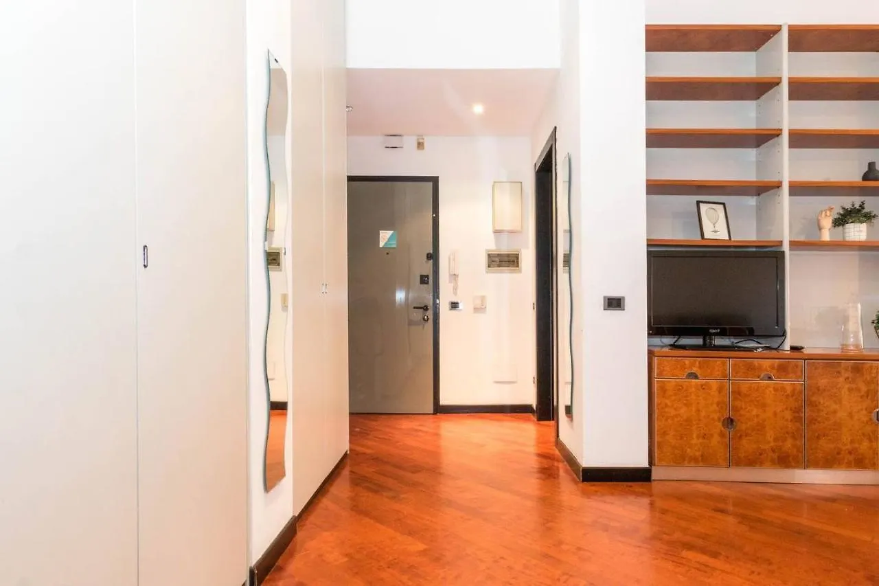 Altido Sant'Agostino Family Flat Apartment Milan Italy